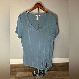 Matty M Women's Short Sleeve V-Neck Top in Soft Blue
